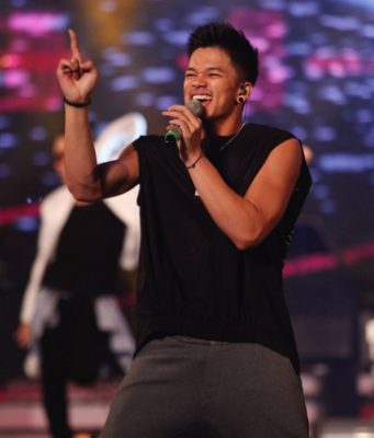 Trọng Hiếu khoe vũ đạo siêu nhắng với sáng tác của Khắc Hưng