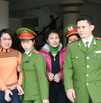 Bộ Công an điều tra tố cáo Chủ tịch Hà Giang liên quan vụ mua dâm