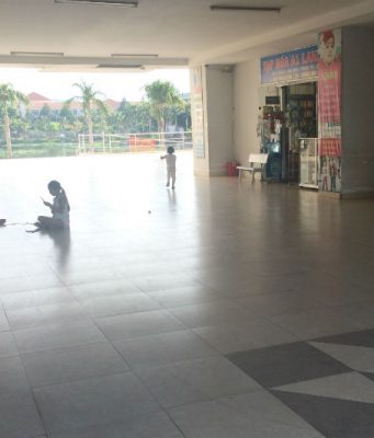 Sẽ đình chỉ vụ cụ ông dâm ô nếu không có thêm chứng cứ?